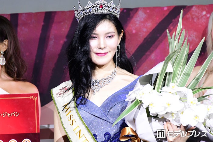 日本一美しいトランスジェンダー 優勝は高橋りおさん Lgbtで悩む人々にエール Miss International Queen Japan モデルプレス