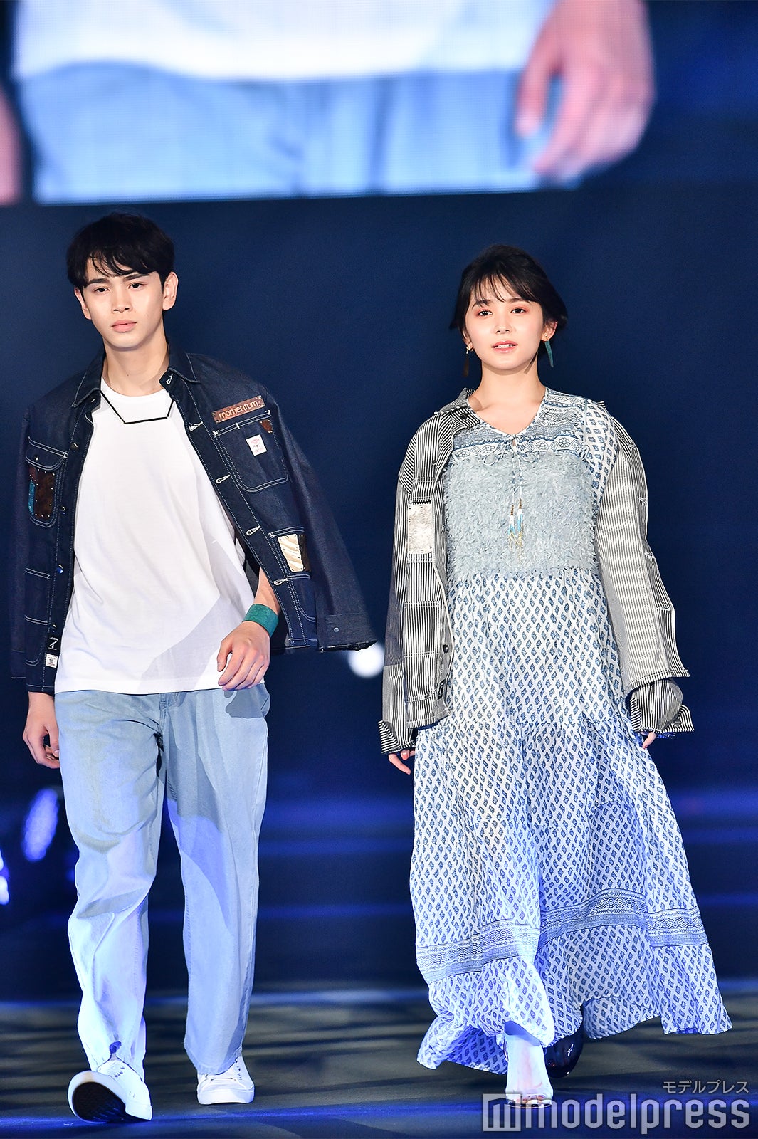 鈴木康介、久間田琳加 （C）モデルプレス