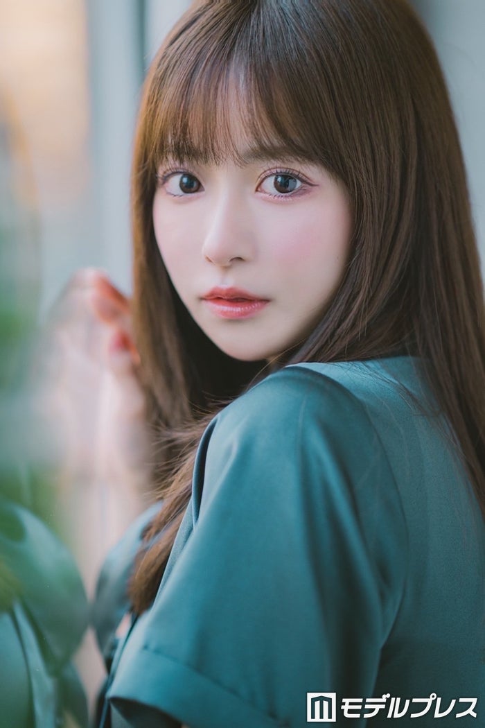 “ドS彼女”の可愛さがSNSで話題 YA-MANも虜になった六本木で人気キャバ嬢の素顔とは？「これからも直感で生きていく」＜モデルプレスインタビュー＞