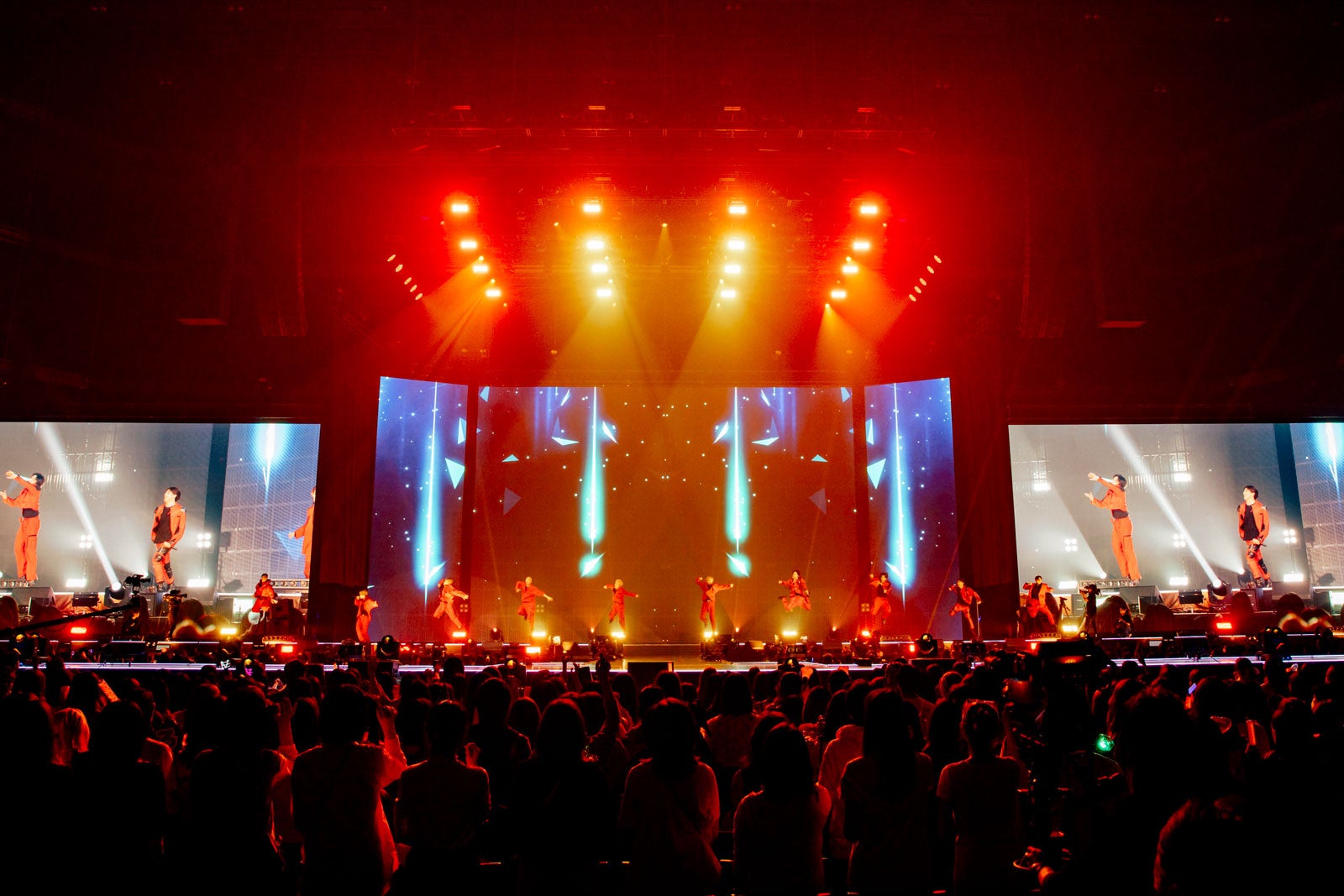 THE JET BOY BANGERZ（C）The Performance／撮影：田中聖太郎写真事務所