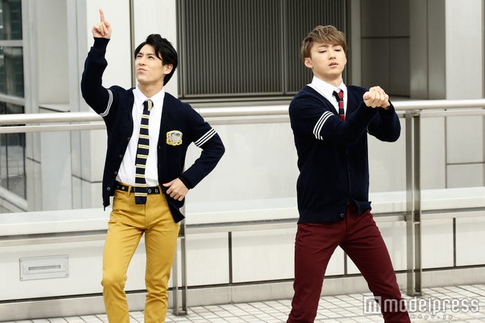 (左から)ユースケ、ユーキ(C)フジテレビ