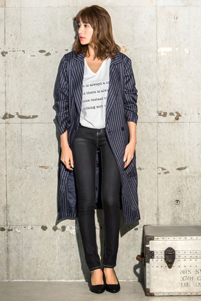 BIGシルエットロングジャケット CHICMUSE「Re:EDIT by GALSTAR」3,498円（税込）／画像提供：Re:EDIT by GALSTAR