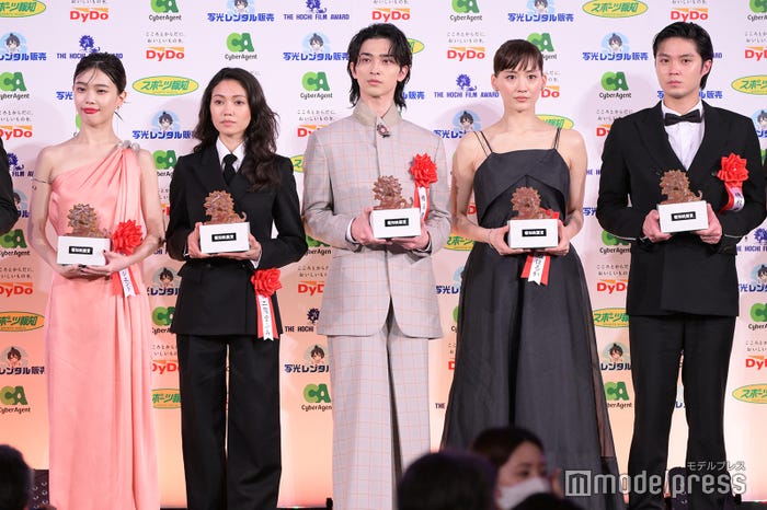 アイナ・ジ・エンド、二階堂ふみ、横浜流星、綾瀬はるか、磯村勇斗(C)モデルプレス