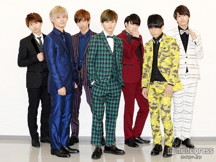 超特急（左から）コーイチ、カイ、リョウガ、タクヤ、ユーキ、ユースケ、タカシ