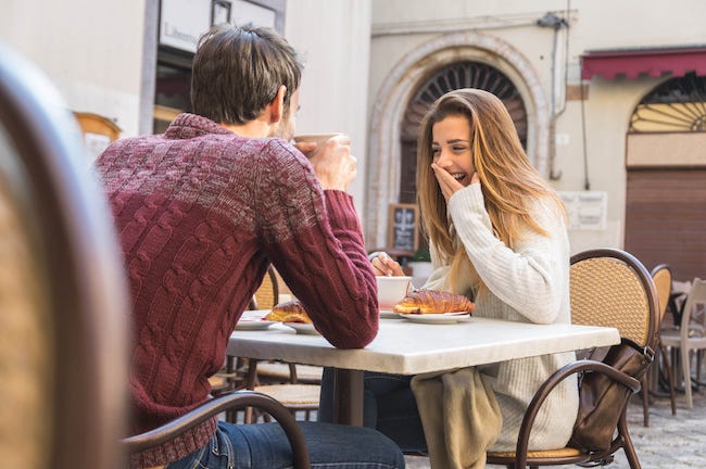 最近よく話すかも？「ふたご座」男性が見せる脈ありサイン