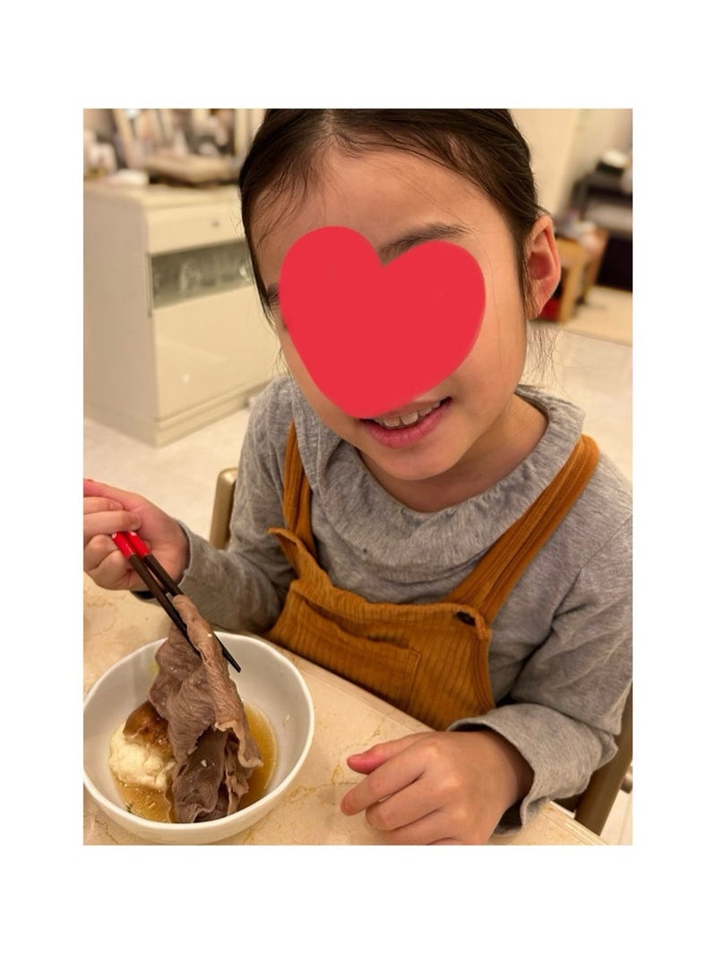 安めぐみオフィシャルブログより