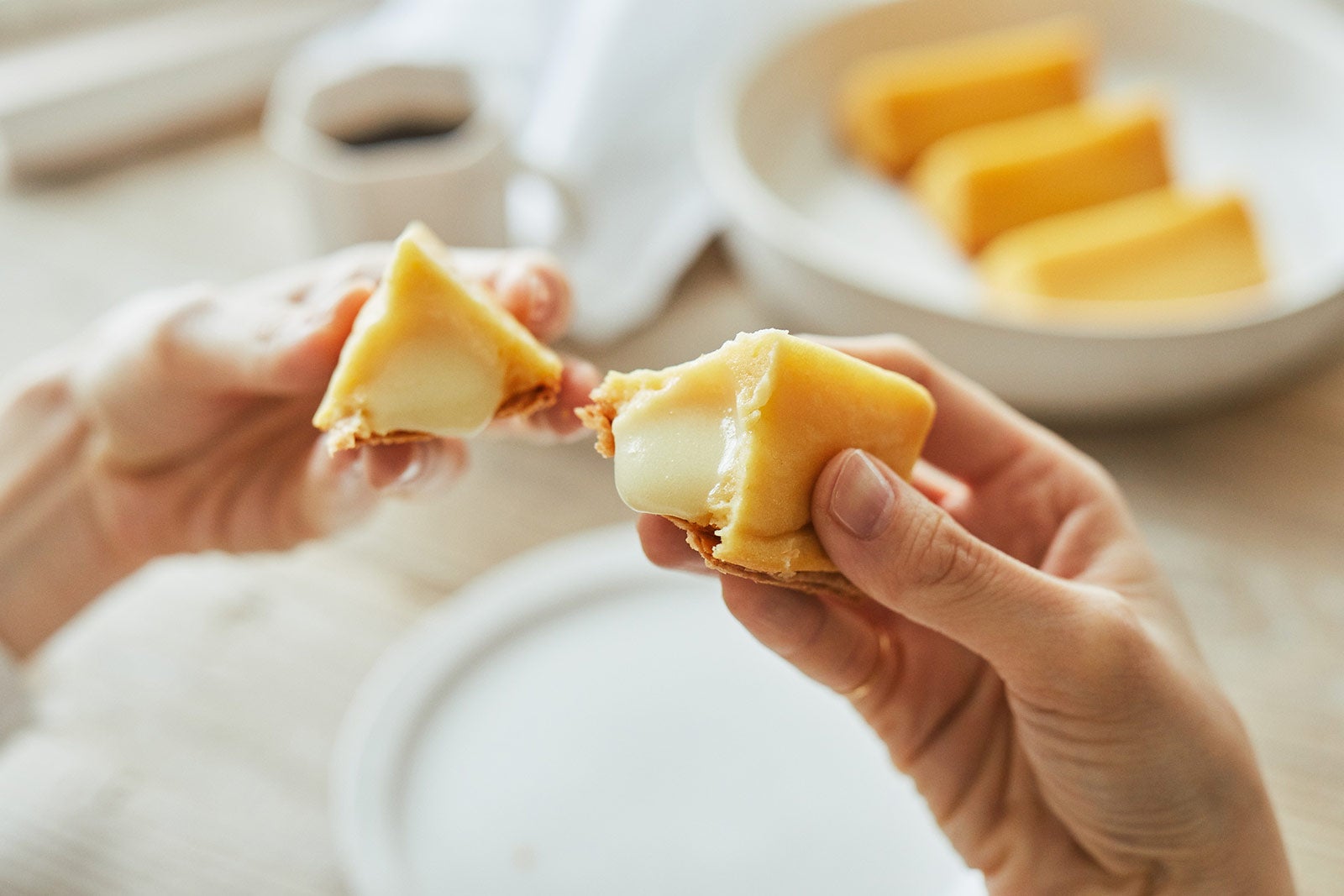 焼きたてスイートポテトパイ／画像提供：株式会社 BAKE