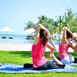 澄んだ空気の中、食事後はヨガもオススメ/ヴィンパールラグジュアリーダナン