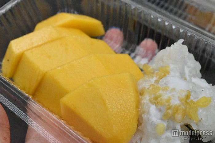 「タイ国料理ゲウチャイ」のカオニャオマムアン