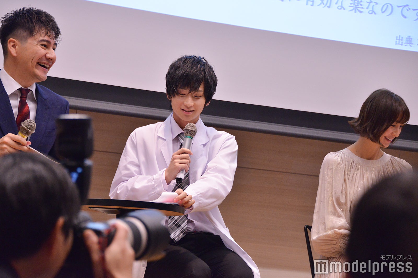 JOY、荒牧慶彦。篠田麻里子 （C）モデルプレス