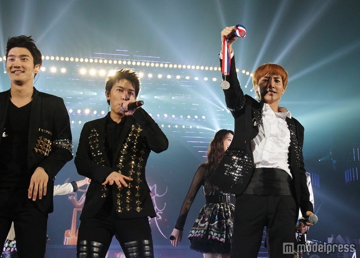SUPER JUNIOR（左から：シウォン、ソンミン、イトゥク）