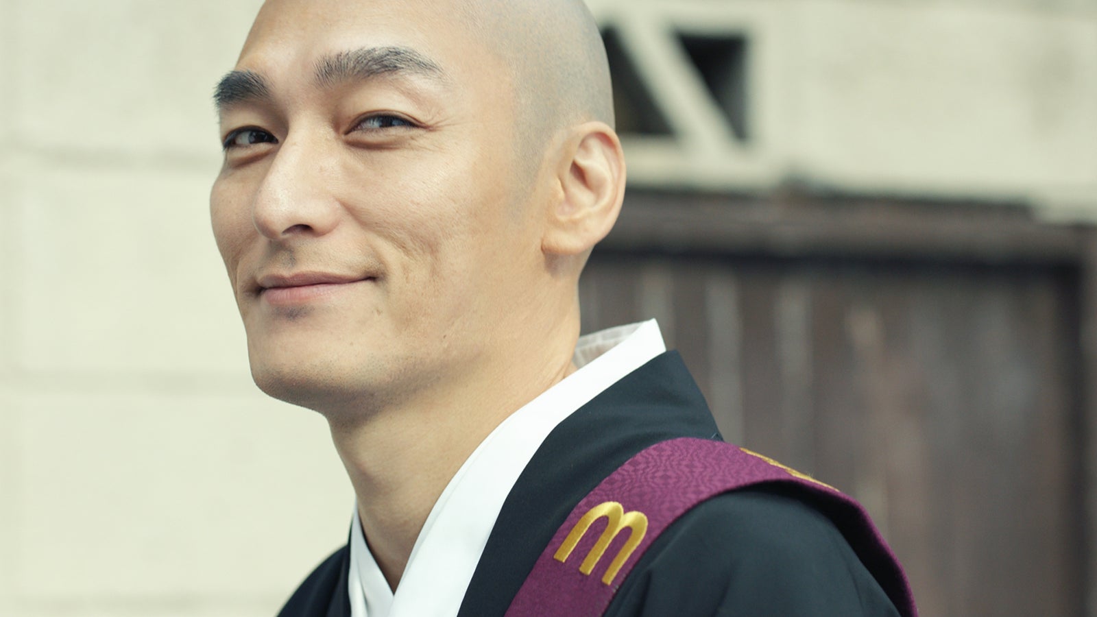 草なぎ剛、坊主姿に「2019年、幸先いいな」