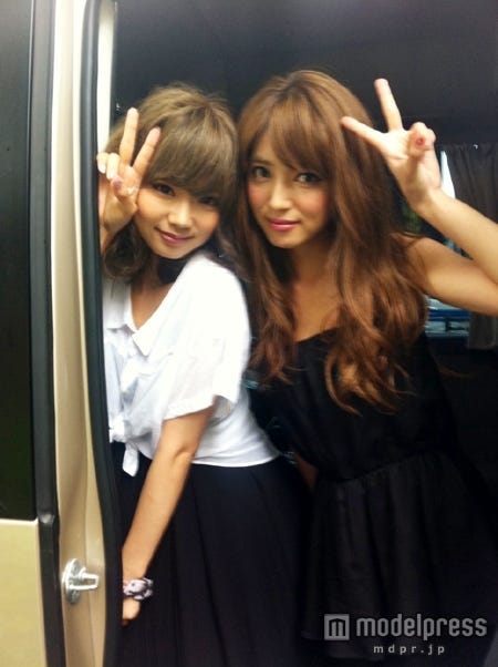 筆岡裕子(左)と大口智恵美(右)