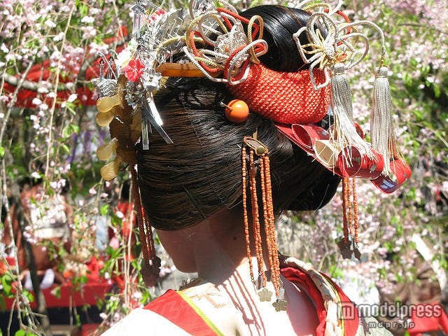 恋愛、金運、健康…ご利益別、都内初詣スポット9選