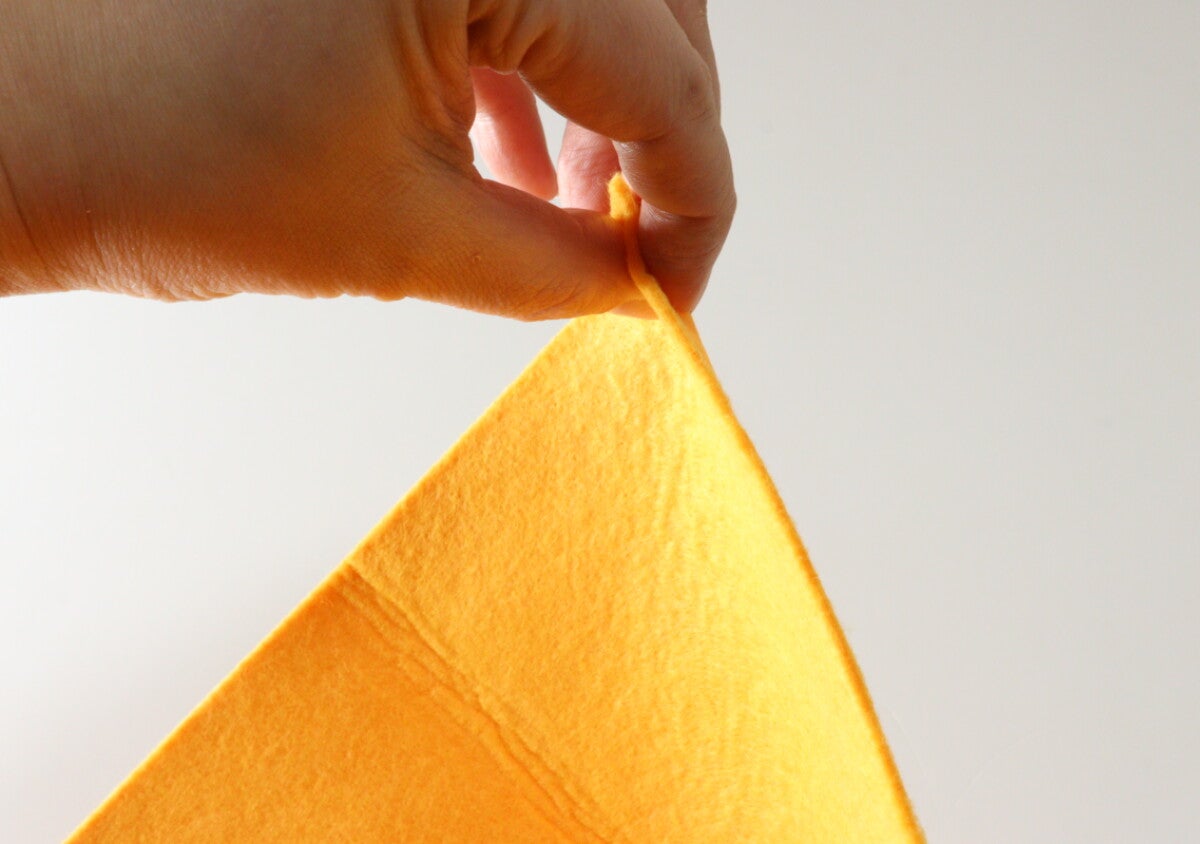 「こんなにぐんぐん吸い取るなんて…！」吸水力がレベチの100均便利クロス