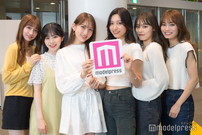 (左から)永津明奈さん、五百住有希さん、宮崎葉苗さん、神鳥美唯さん、新井のあさん、竹内美久里さん/「ミス青山コンテスト2022」ファイナリスト(C)モデルプレス