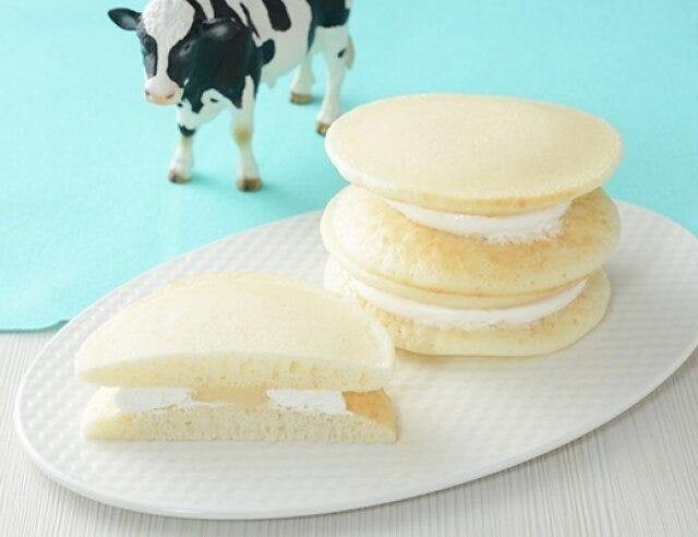 ローソン　MILKふわもちパンケーキ　2個入