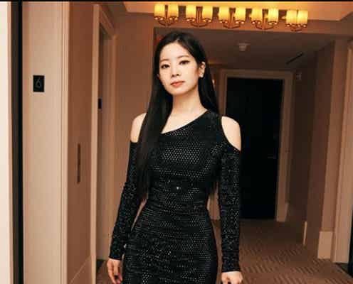 TWICEダヒョン、ミニ丈ドレス姿で圧巻スタイル話題に「美しすぎる」「くびれがすごい」の声