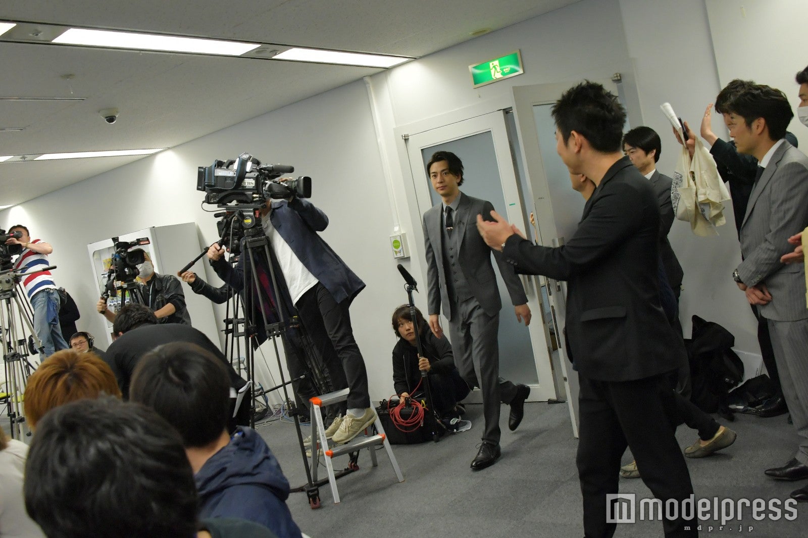 三浦翔平、サプライズで登場（C）モデルプレス