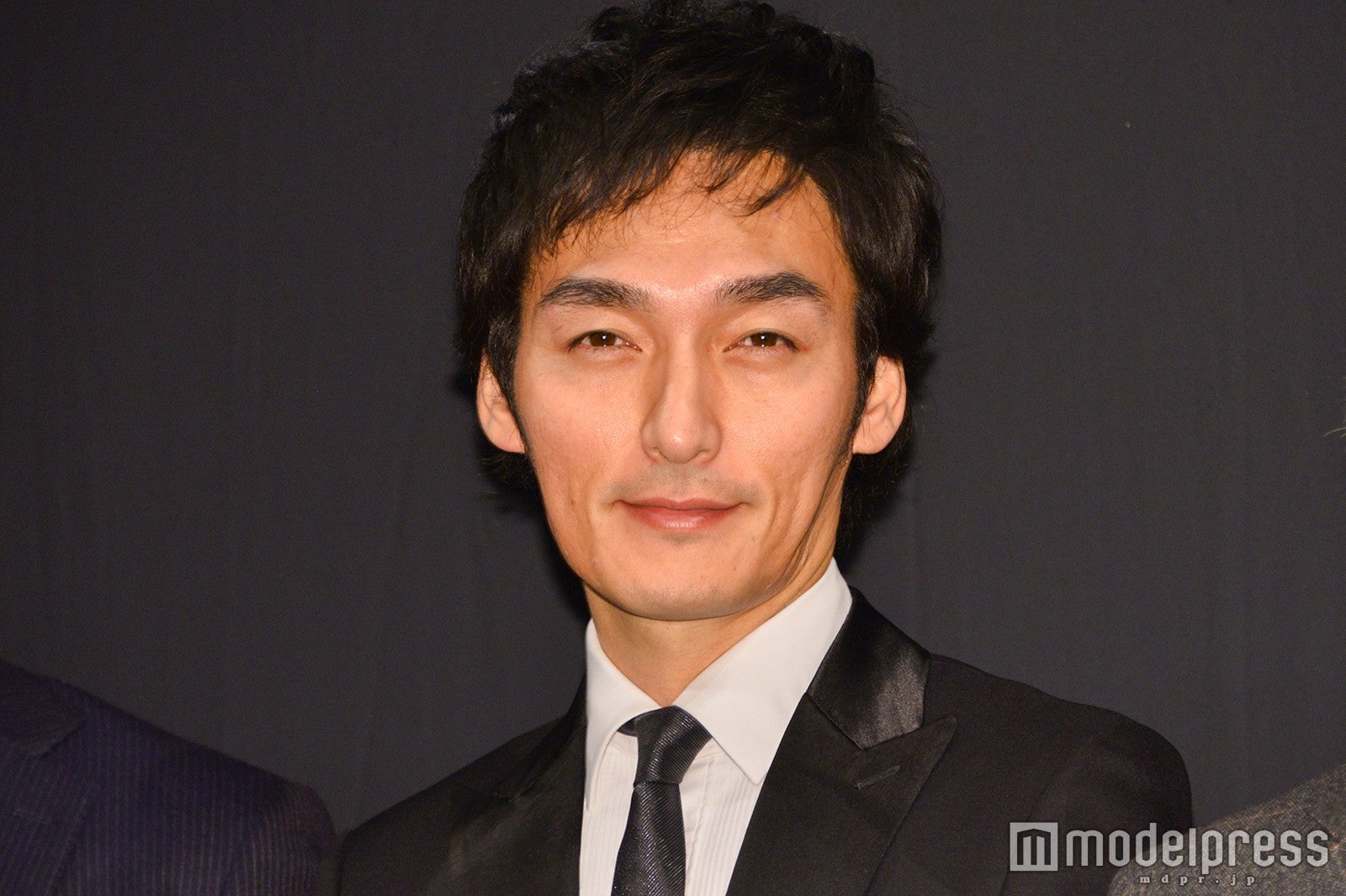 草なぎ剛、3年ぶり舞台出演「舞台に立つことはいつも怖い」稲垣吾郎の言葉が「励みに」＜バリーターク＞