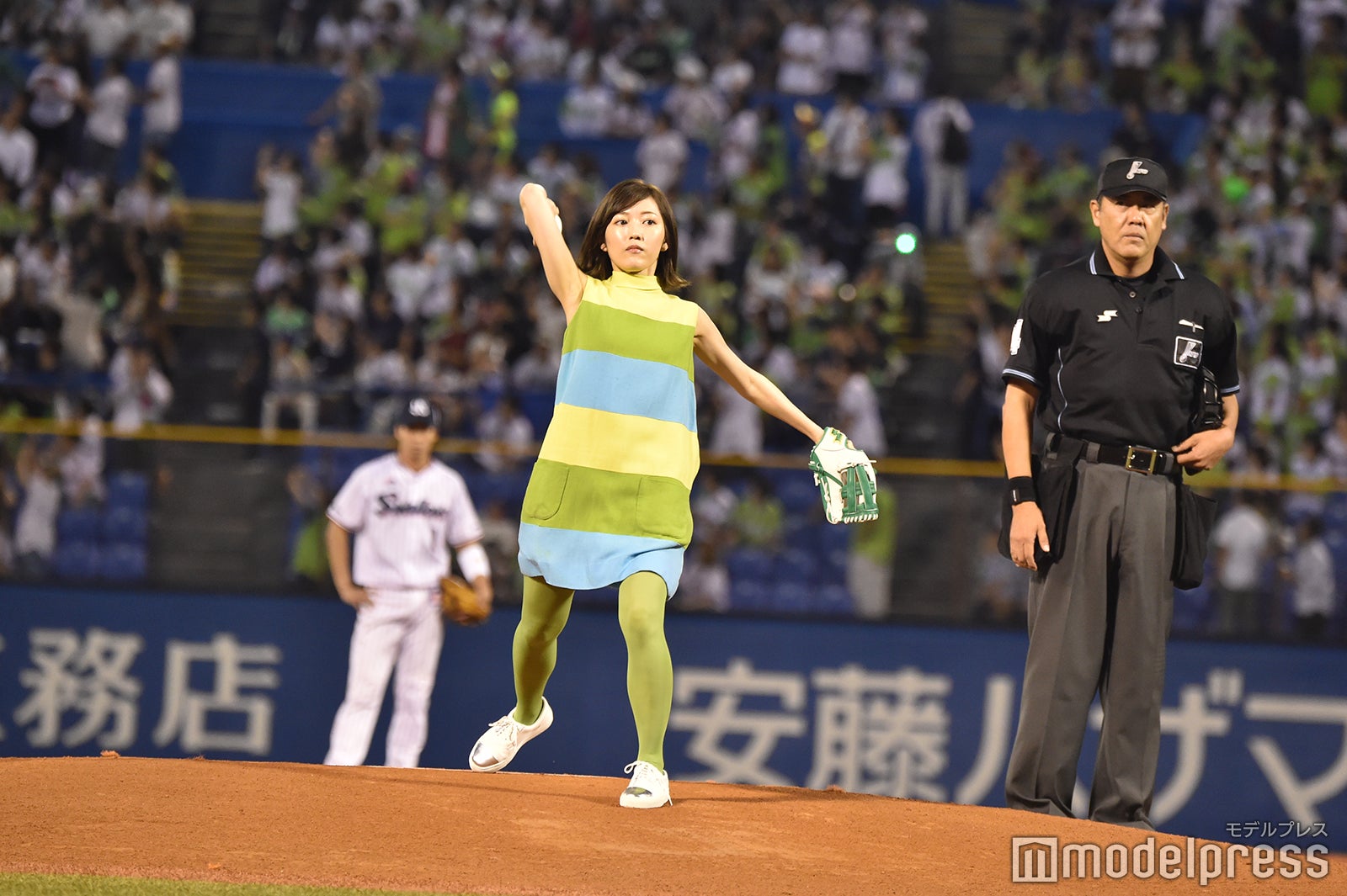 渡辺麻友（C）モデルプレス