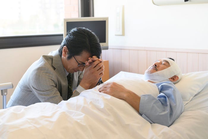 金子大地 大塚寧々が抱き合う 内田理央らの恋に新展開 映画 おっさんずラブ 場面カット公開 モデルプレス 金子大地 大塚寧々が抱き合う 内田理央らの恋に新展開 映画 おっさんずラブ 場面カット公開 モデルプレス