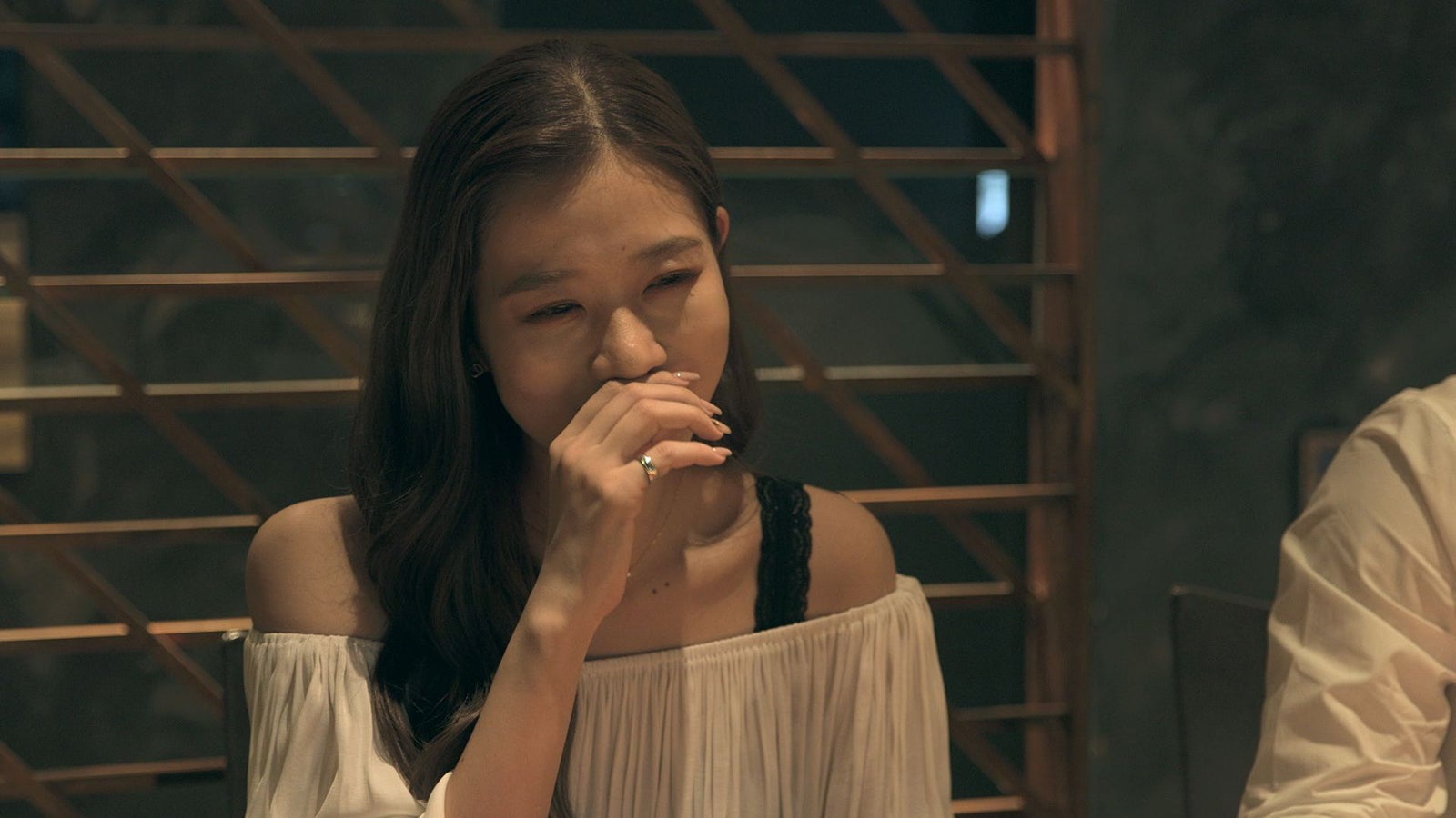 愛華「TERRACE HOUSE TOKYO 2019-2020」24th WEEK（C）フジテレビ／イースト・エンタテインメント