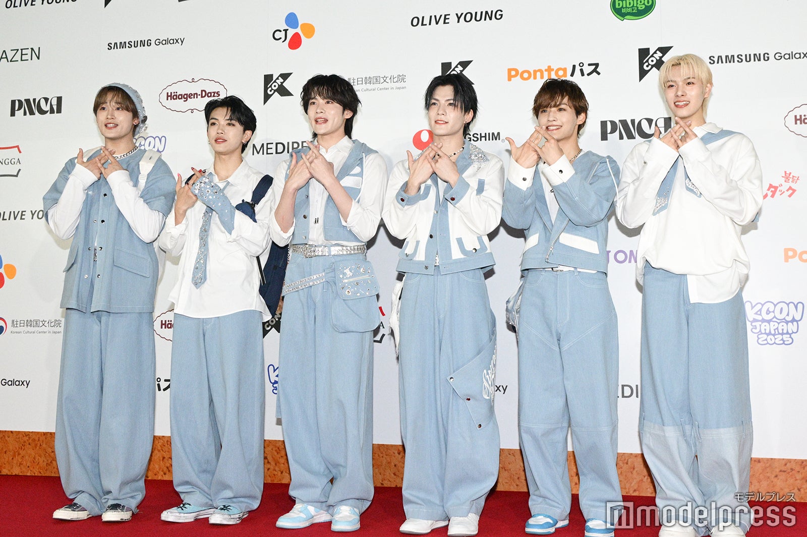 大久保波留 ラキドロ トレカ KCON 韓国 ポップアップ DXTEEN