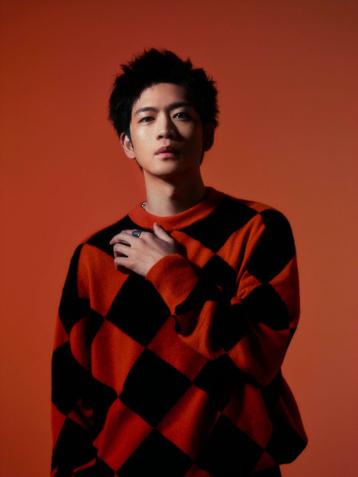 松下洸平/最新アーティスト写真(提供写真)