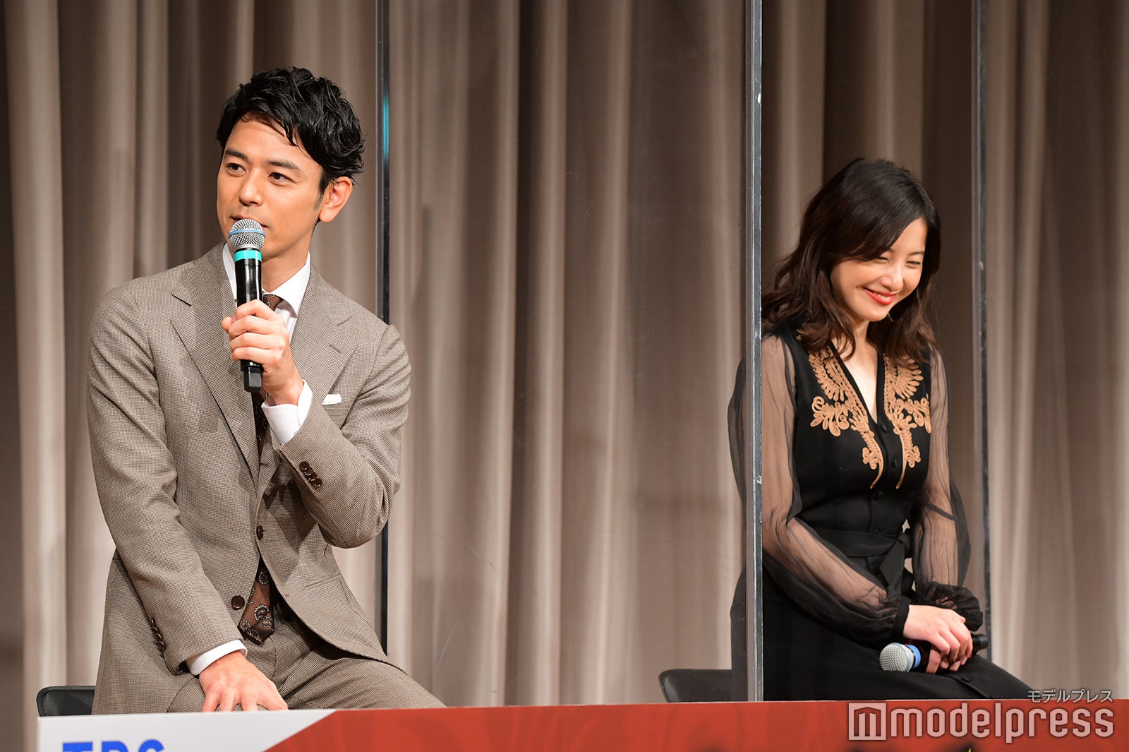 妻夫木聡,吉高由里子 （C）モデルプレス