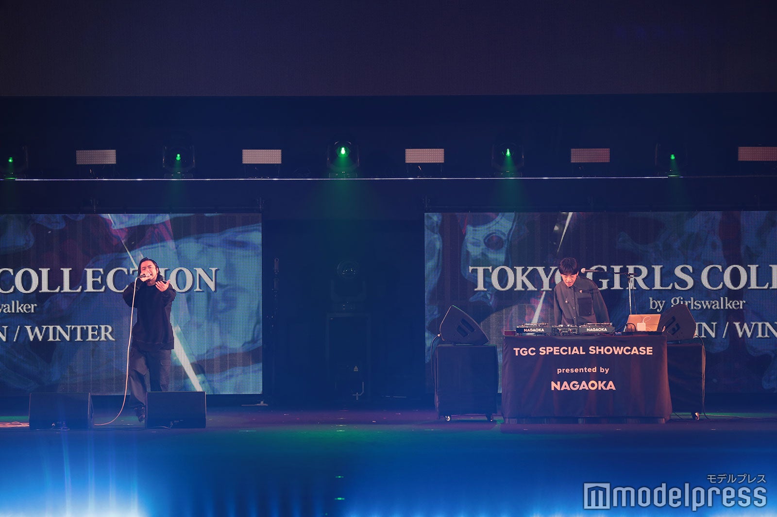 R-指定、DJ松永 （C）マイナビ 東京ガールズコレクション 2021 AUTUMN／WINTER