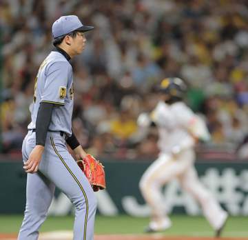阪神・才木が呆然の3回5失点KO 自己ワーストタイの3被弾 栗原には2打席連発 野村勇には今季1号許す