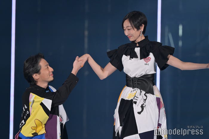 ひろゆき&西村ゆか夫妻(C)モデルプレス