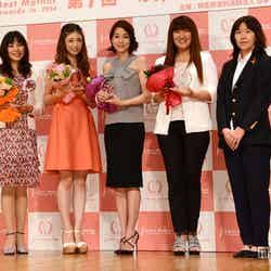 （左から）小室淑恵、小倉優子、内田恭子、北斗晶、ベストマザーズ協会運営委員