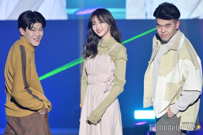 有輝、秋山理湖さん、卓也「TGC CAMPUS STAGE」より(C)モデルプレス