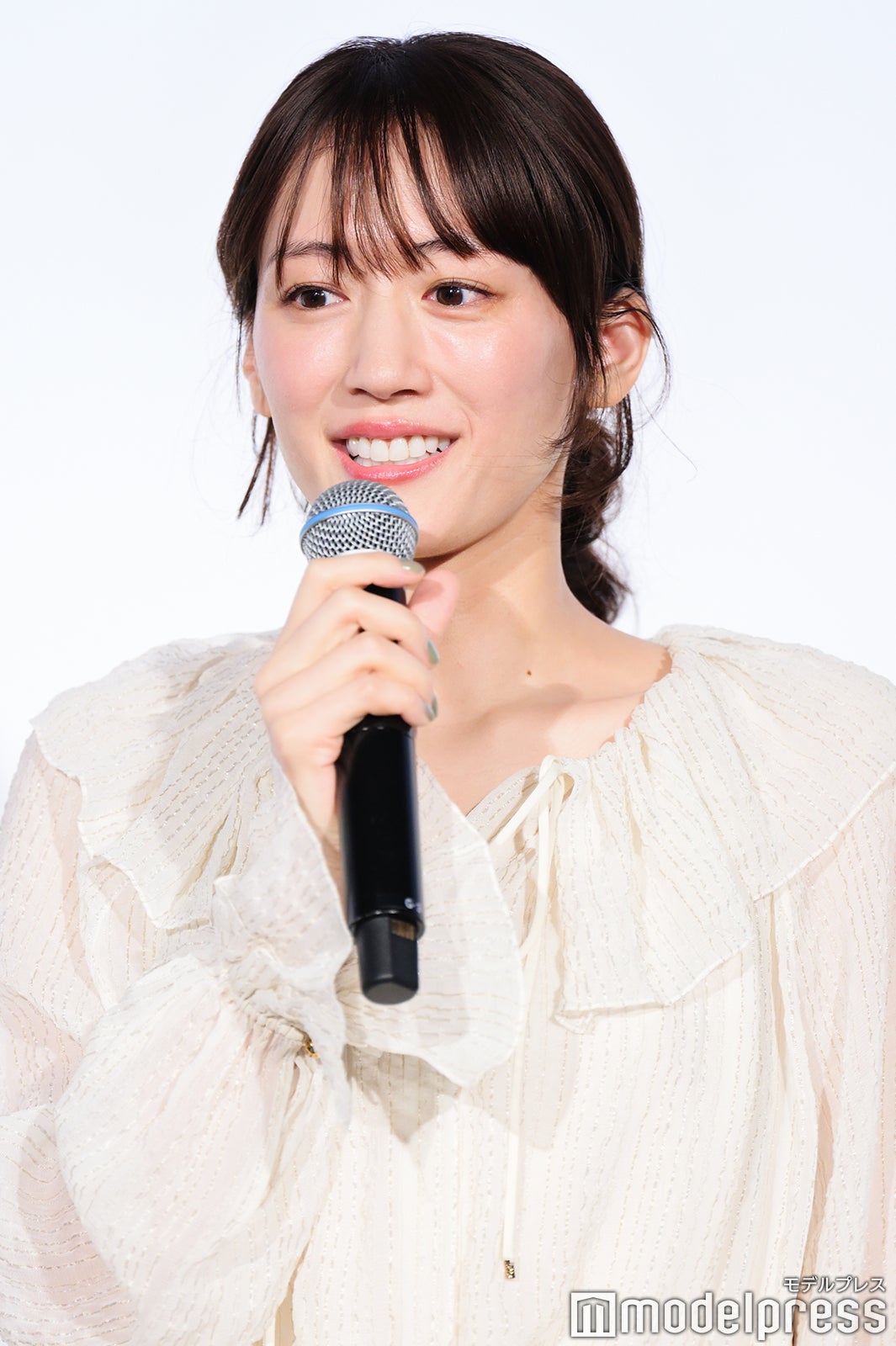 綾瀬はるか（C）モデルプレス