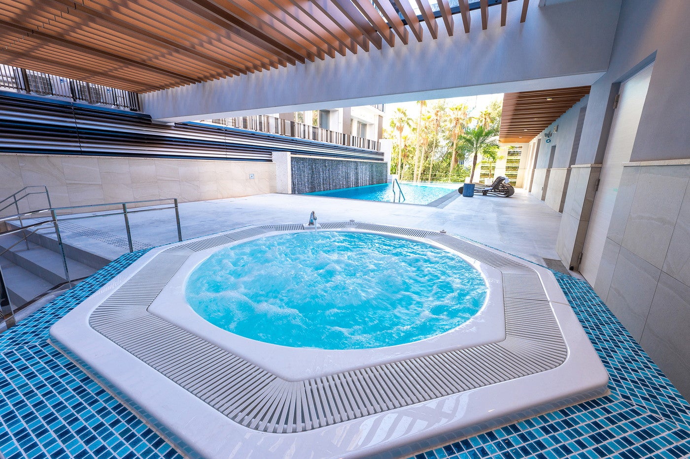 ホテルサンスイナハ／画像提供：リゾーツ琉球