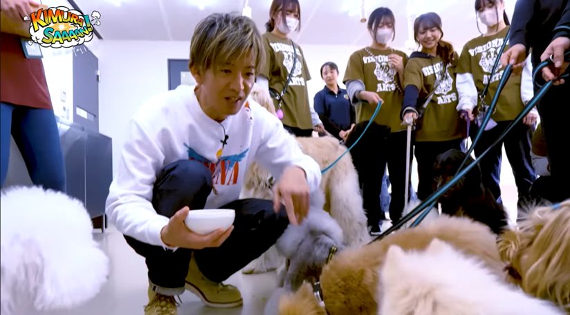 ワンちゃん大興奮！木村とワンオクTakaが動物専門学校で愛情料理に挑戦