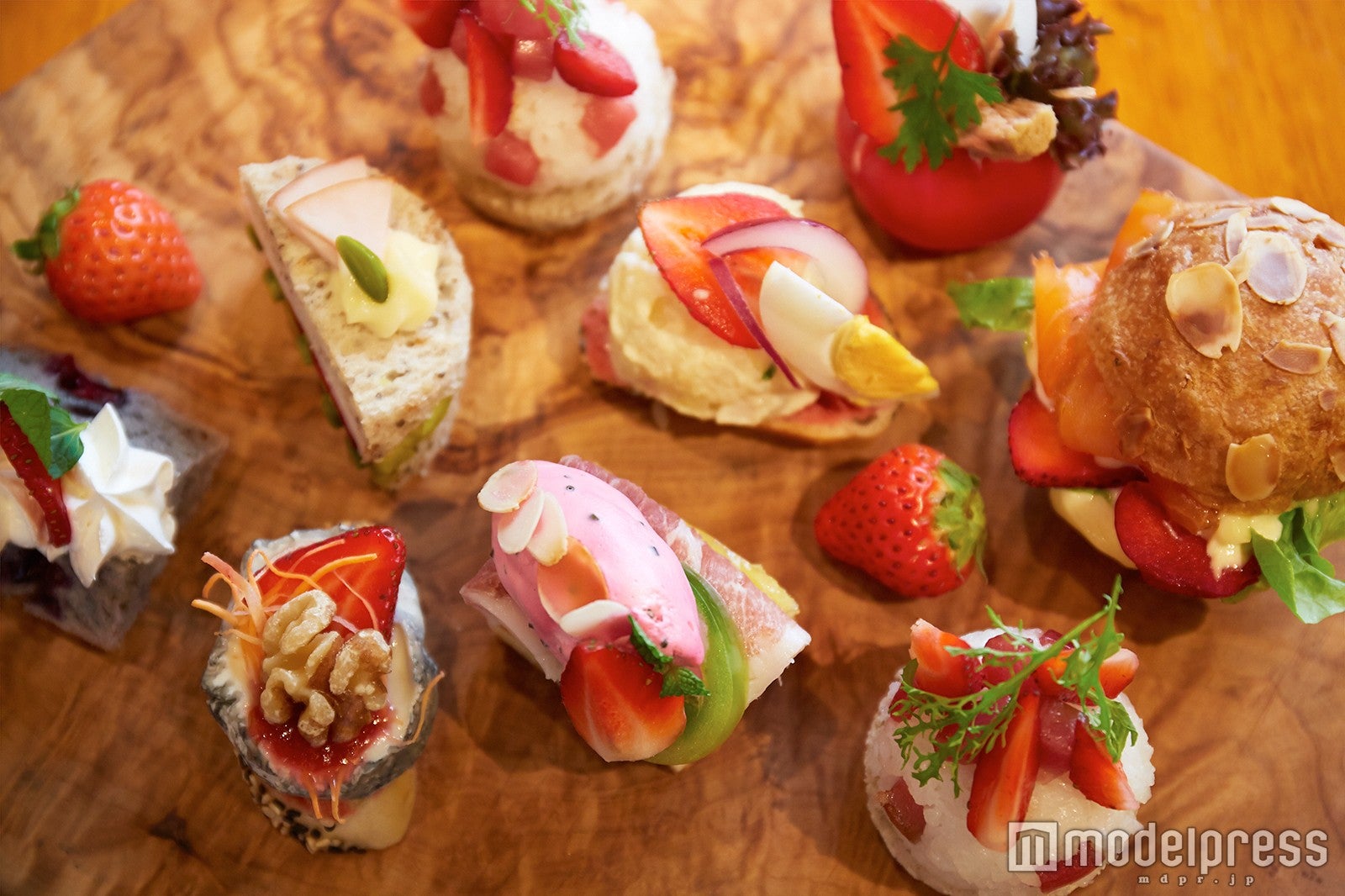 ザ・リッツ・カールトン大阪「GW限定ストロベリーブッフェ」