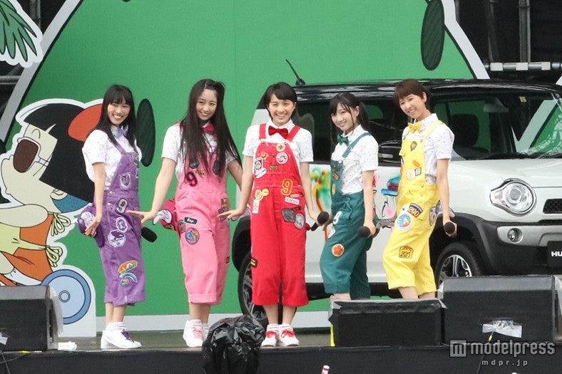 ももいろクローバーZ