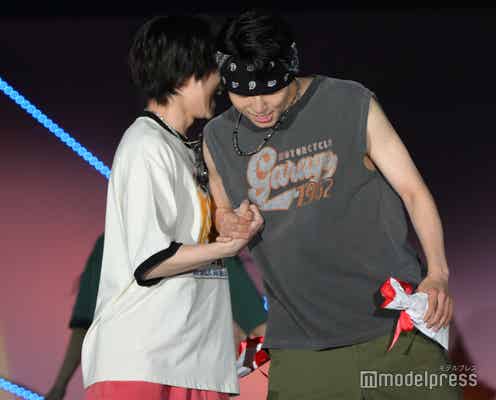 山下幸輝&八村倫太郎が肩タッチ 夏らしさ満点コーデで同ステージに登場【TGC teen ICHINOSEKI 2024】