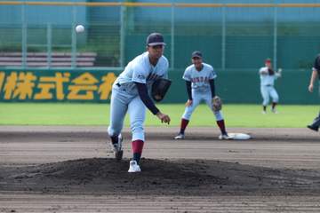 今秋ドラフト候補の近大・宮原は3回5安打4失点で降板 松丸新監督は白星発進ならず