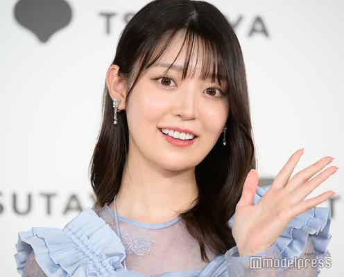 乃木坂46阪口珠美、1st写真集を“ひたすら褒めてくれた”後輩メンバーとは?美ボディの秘訣も紹介【青いバラ】