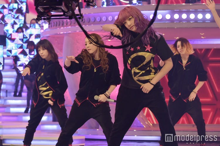 画像3/31) E-girls、24karatsジャージで入念リハ＜紅白リハ2日目 