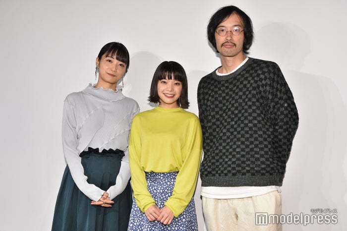 (左 か ら) 深 川 麻衣 、 井 の の の 、 今 泉 力 哉 (C (モ デ ル プ レ レ ス