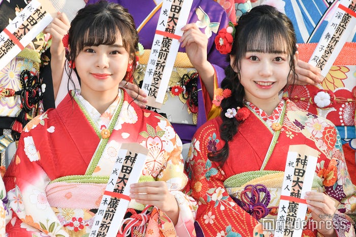 本間日陽、大盛真歩 (C)モデルプレス