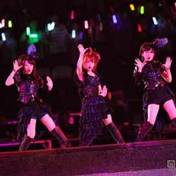 「AKB48 2013 真夏のドームツアー~まだまだ、やらなきゃいけないことがある~」ナゴヤドーム公演初日より(C)AKS