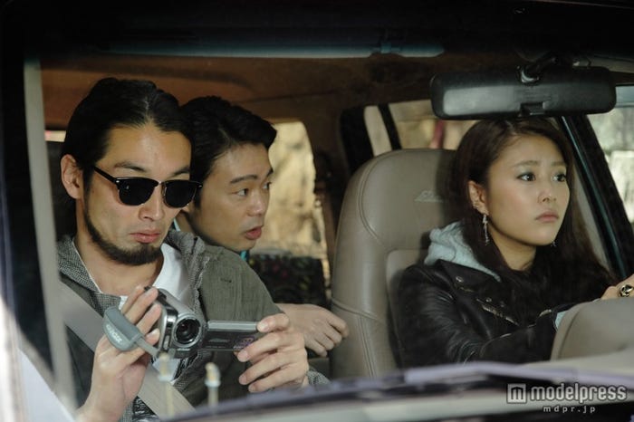 左より:森山未來、尾上寛之、高畑充希(C)WOWOW