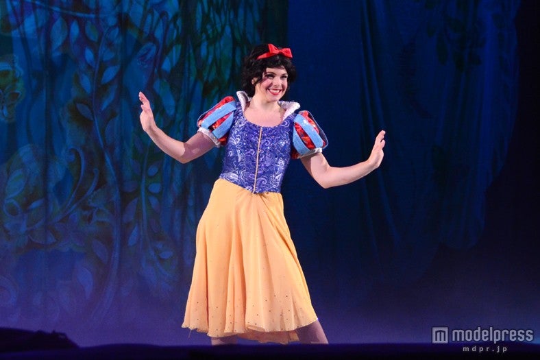 「ディズニー・オン・アイス」白雪姫