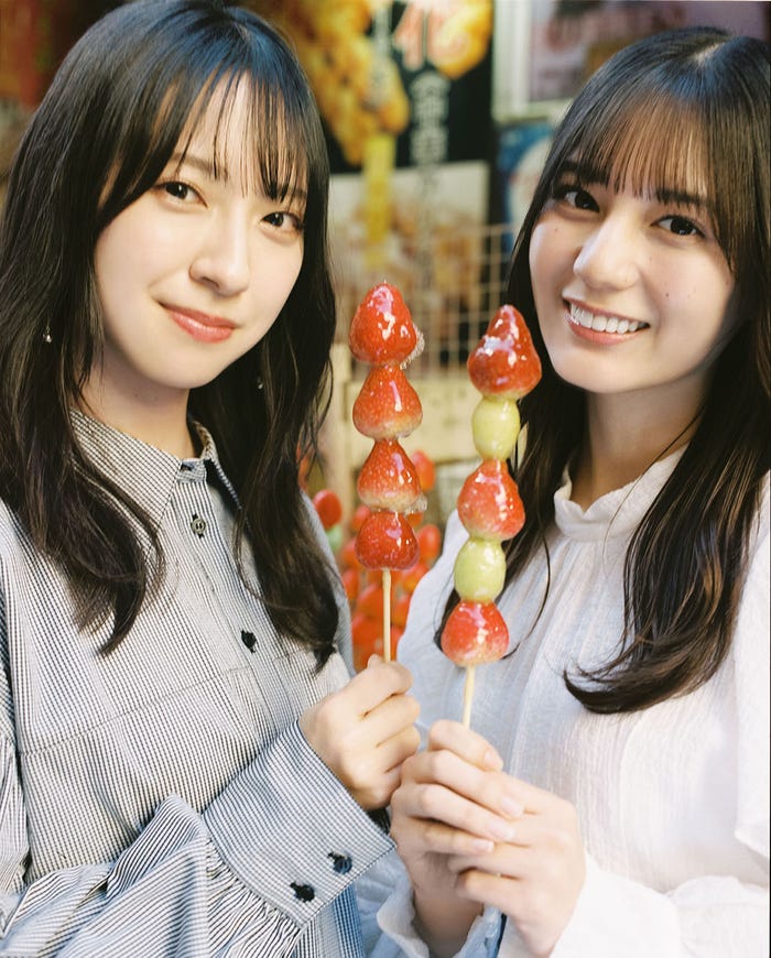 金村美玖、小坂菜緒(横浜デート対談)Photo:Ittetsu Matsuoka (C)KOBUNSHA